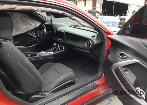 2020 Chevrolet Camaro Rwd 1Lt z USA, uszkodzony, nr VIN 1G1FB1RX2L0122527